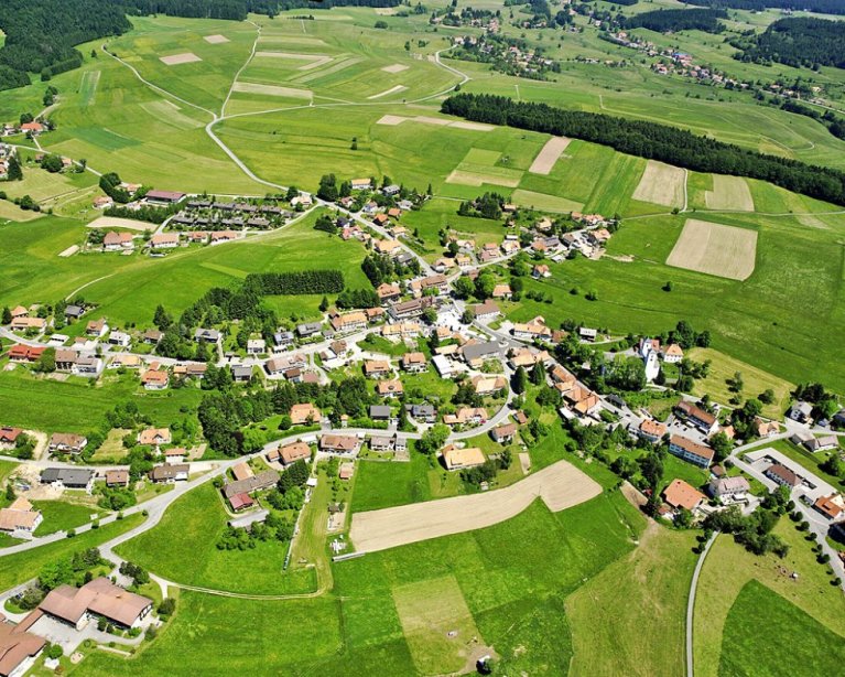 Hotzenwald Online / Luftbild Herrischried 2005 / http://www.wfl-gmbh.de/ Bildnummer 2530409